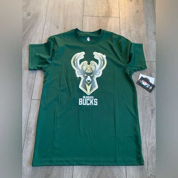 NBA Milwaukee bucks t shirt - Picture 1 of 3